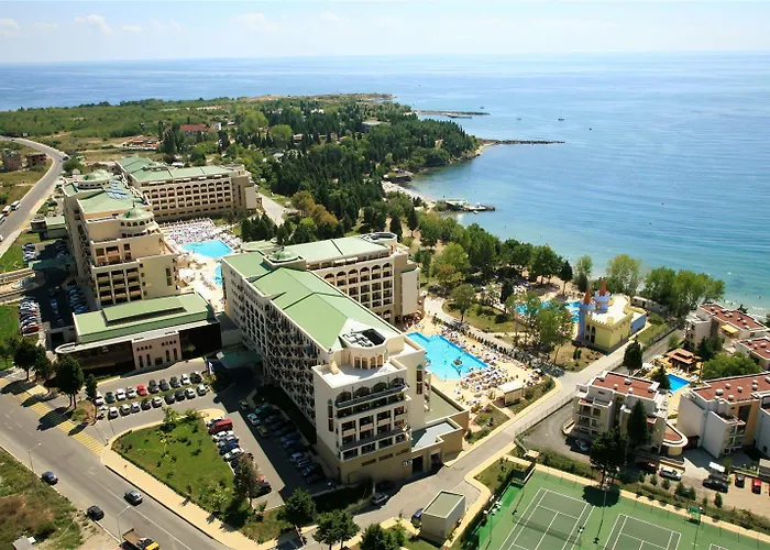 SOL by Meliá Nessebar Mare All Inclusive Resort 4*