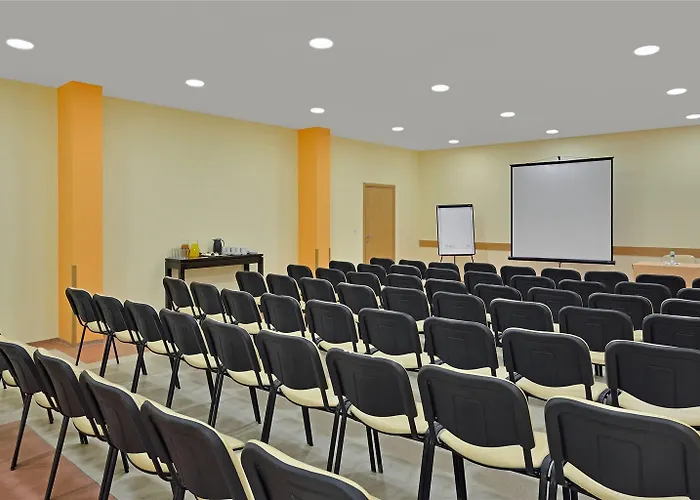 Sol By Melia Nessebar Mare All Inclusive Üdülőközpont Neszebar